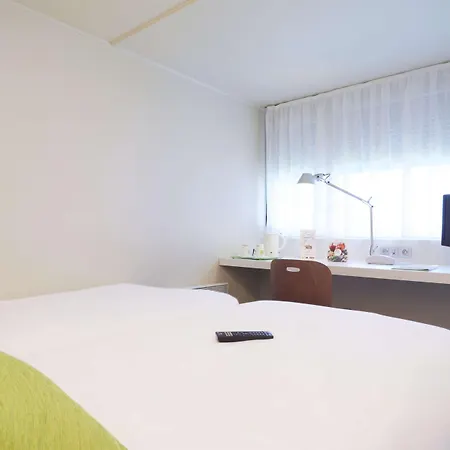 Hotell Campanile Bethune 3*