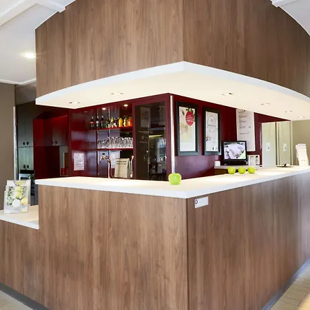 Campanile Bethune 3*