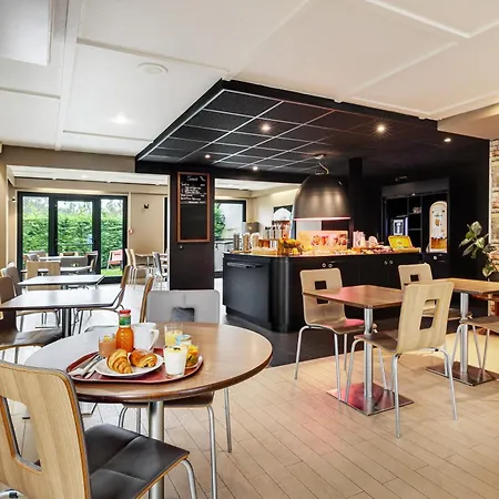 Campanile Béthune - Fouquières-les-béthune Hotel 3*