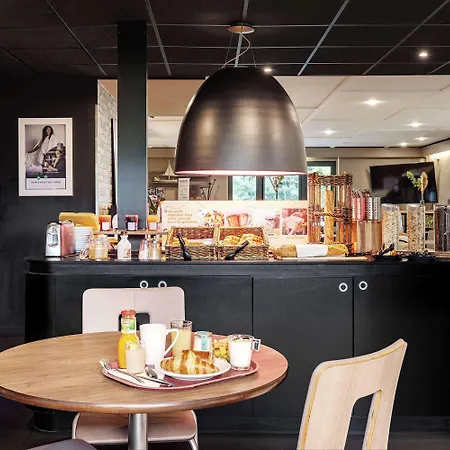 Campanile Bethune Hotel