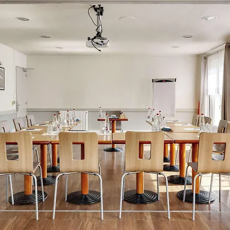 Campanile Bethune 3*