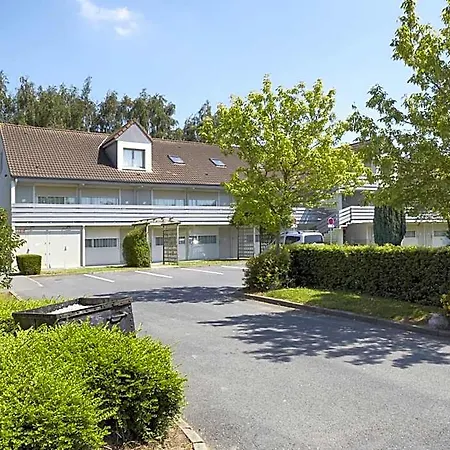 Campanile Bethune Hotel 3*